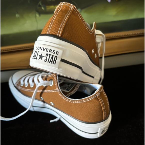 New Converse Unisex Chuck Taylor All Star Flatform Lift Low Sneaker brown M4 W6 - Picture 3 of 5